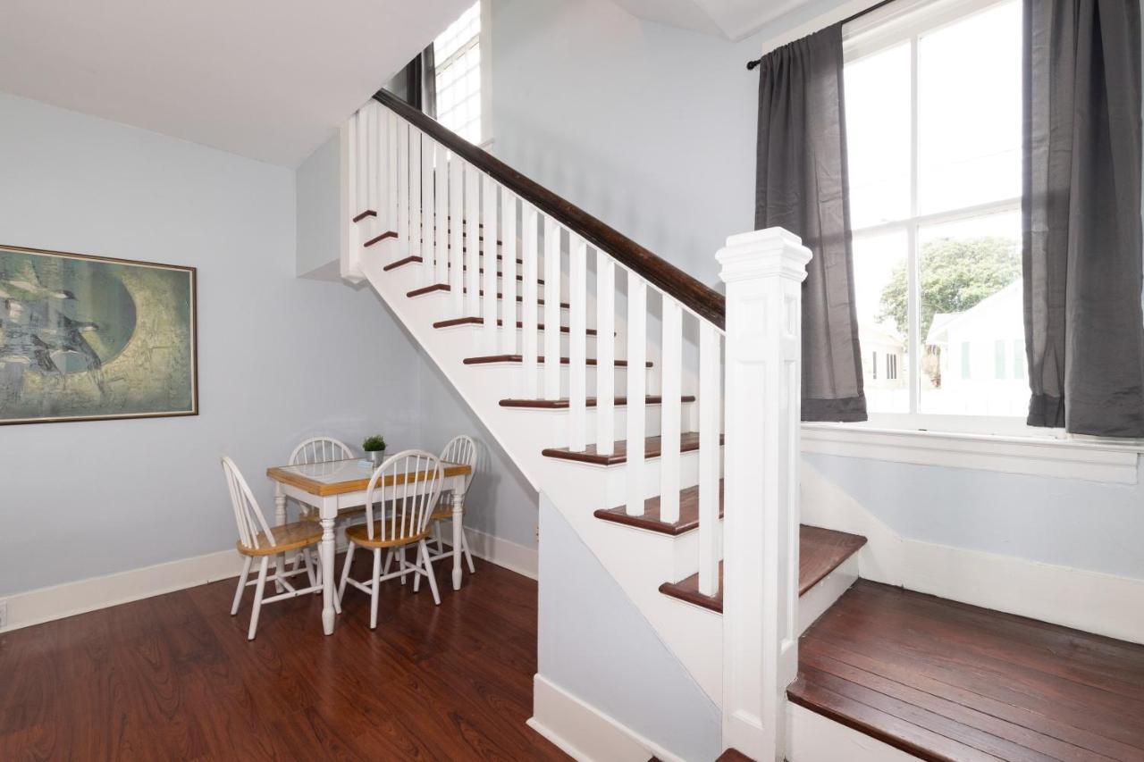 Beautiful Two-Story In Central Galveston, Short Walk To Beach, Near Downtown! | Seas The Breeze Villa Bagian luar foto